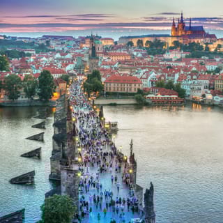 From Vienna: Full-Day Trip to Prague