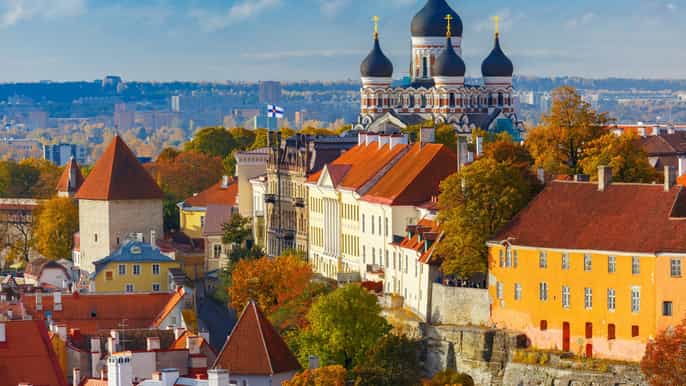 tallinn shore excursion old town walking tour