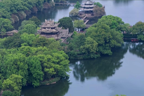Linhai: Free Guided Tour Great Wall Climb & Old Street Walk