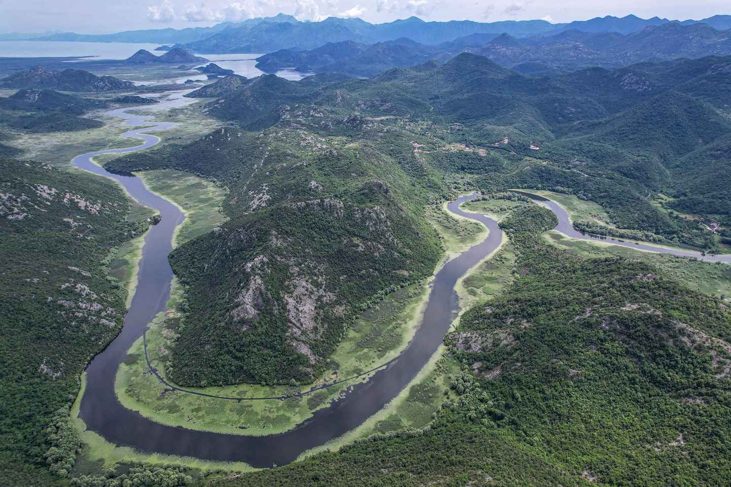 Montenegro: Cata de vinos en el Lago Skadar