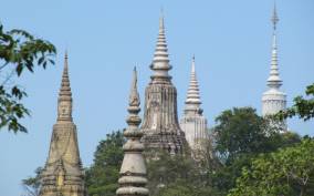 From Phnom Penh: Oudong Stupas & Silver Smith Village