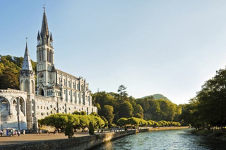 Lourdes image