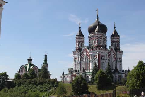 kievs hermitagestyle monasteries