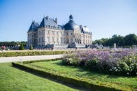Da Parigi, Chateau de Fontainebleau e Vaux-le-Vicomte Tour - Housity