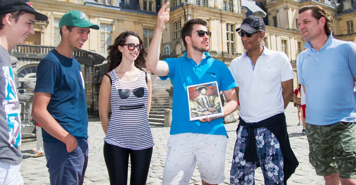 From Paris: Chateau de Fontainebleau & Vaux-Le-Vicomte Tour
