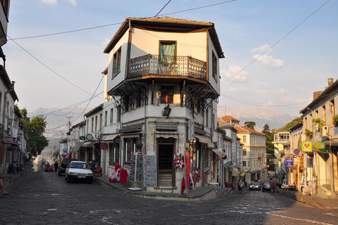 De Tirana: excursion d'une journée à Gjirokastra