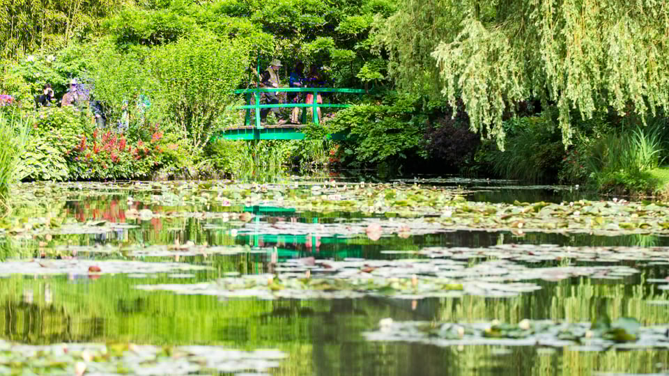 Desde París: excursión de un día completo a Versalles y Giverny