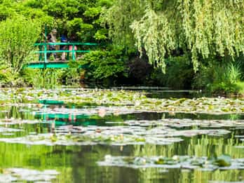 Versailles und Giverny Tagesausflug von Paris Versailles und Giverny Tagesausflug von Paris