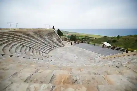 Från Paphos: Cypern genom tiderna turné med lunch och vin