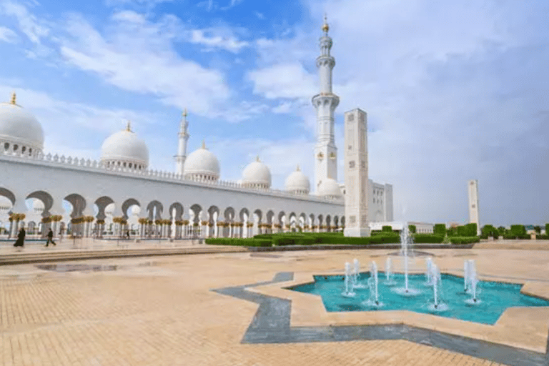 Abu Dhabi City Tour with Russian or English Speaking Guide