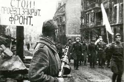 Wrocław: Siege of Wrocław Walking Tour