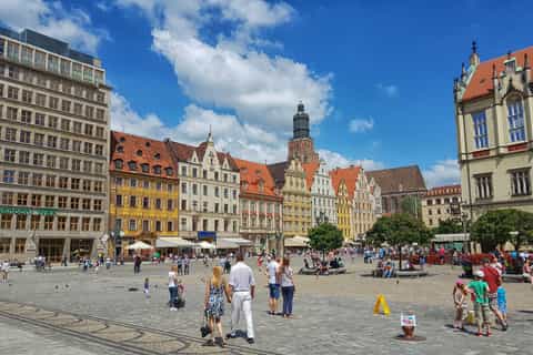 Wroclaw: Half-Day Old Town and Alternative City Tour