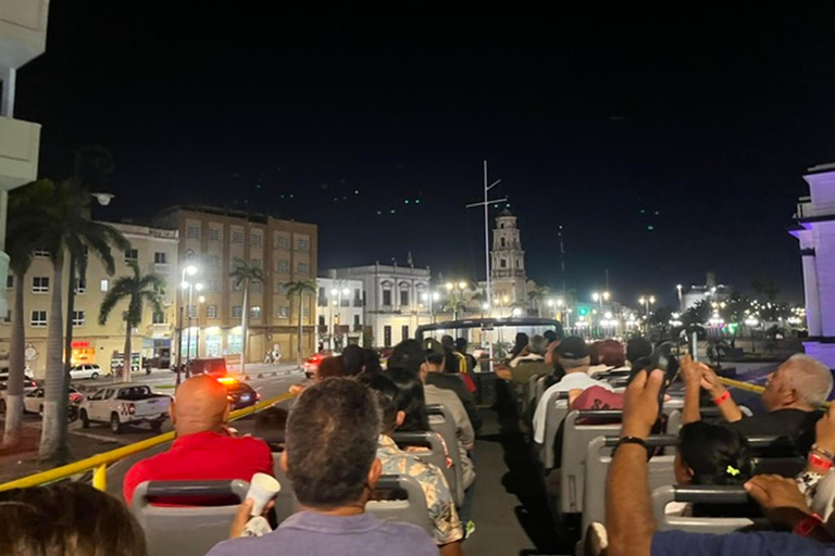 Veracruz: Nighttime Sightseeing Tour by Double-Decker Bus