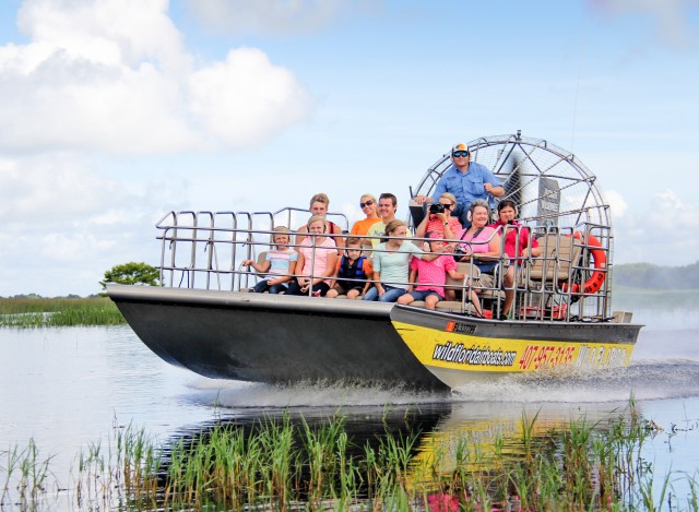 Visit Orlando Wild Florida Airboat Ride with Transport & Lunch in Orlando