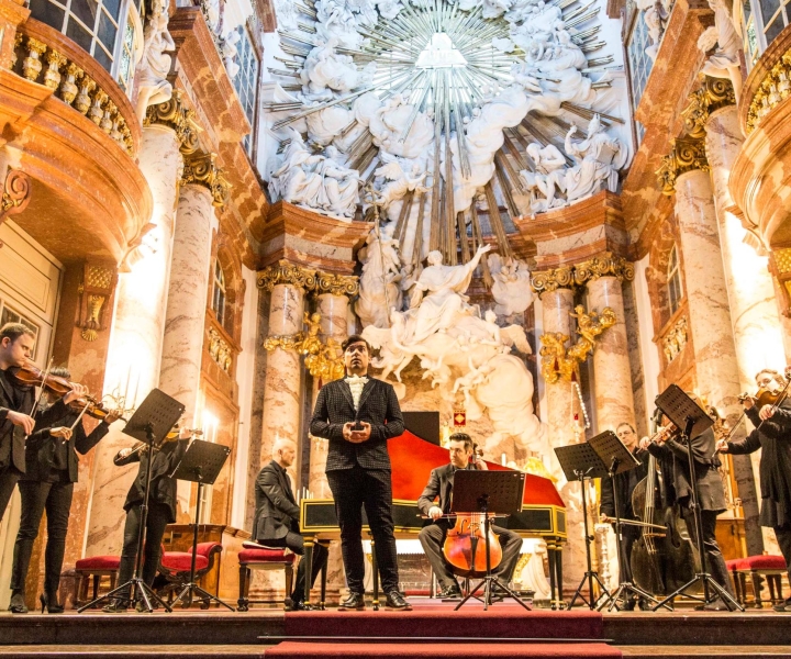 Wien: Vivaldin Neljä vuodenaikaa -konsertti Karlskirchessä