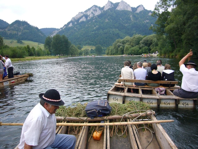 River Dunajec Cruise on Wooden Rafts with Guide