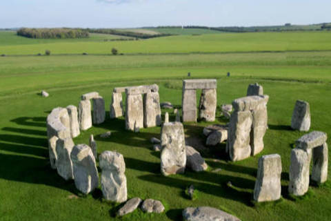 Haven van Southampton naar Londen via Stonehenge, Lacock &amp; Bath