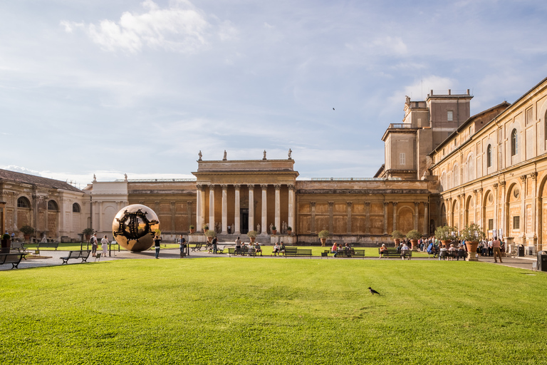 Entrada sin billete a los Museos Vaticanos y la Capilla SixtinaMuseos Vaticanos y Capilla Sixtina: entrada sin colas