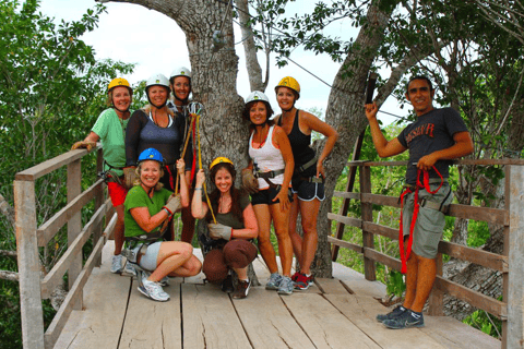 Tirolesa na selva e experiência de aventura a cavalo