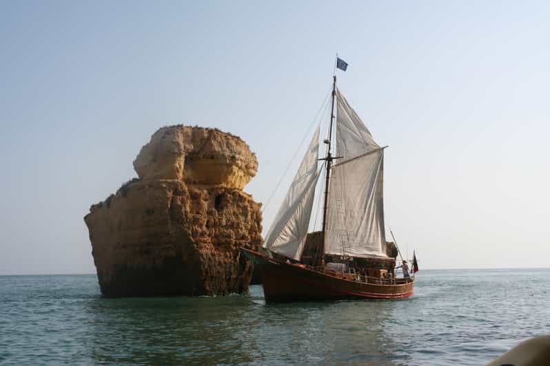 pirate ship cruise algarve