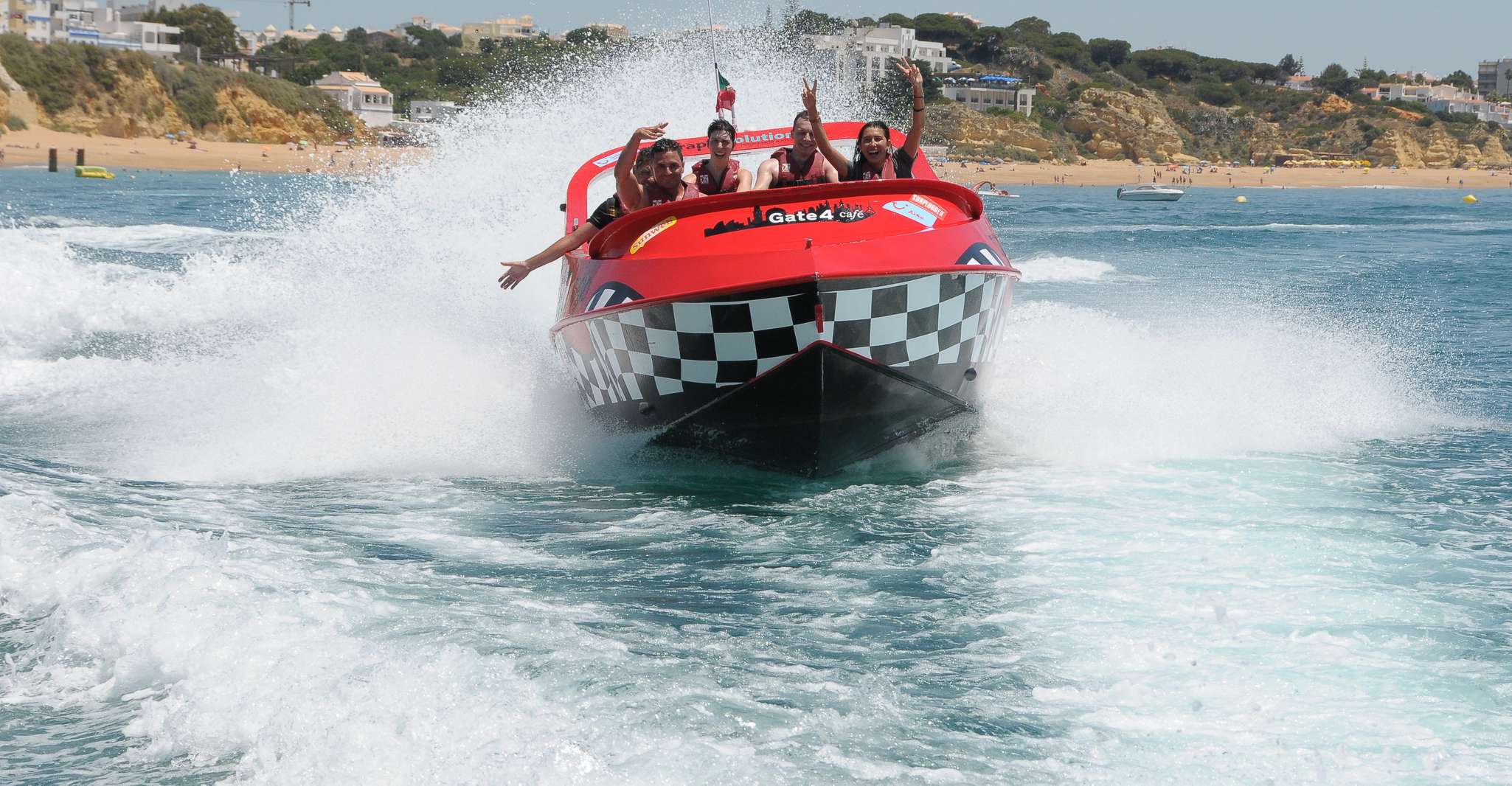 Thrilling 30-Minute Jet Boat Ride in the Algarve - Housity