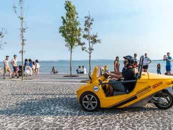 Lissabon: Selbstgeführte Stadt-Tour im GoCar mit GPS Lissabon: Selbstgeführte Stadt-Tour im GoCar mit GPS