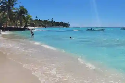 Viagem de 1 dia à Isla Saona saindo de Santo Domingo com almoço