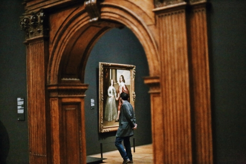 Museo Van Gogh y Rijksmuseum: entrada programada y visita guiadaTour privado en inglés