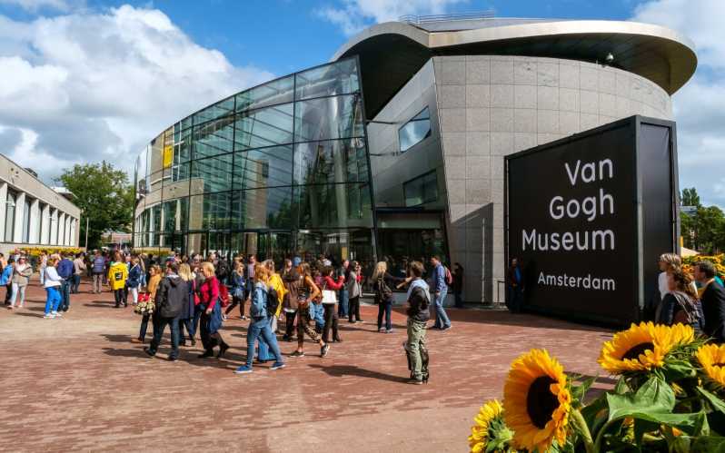 Amsterdam: Führung durch Van-Gogh-Museum und Rotlichtmilieu - Amsterdam,  Niederlande | GetYourGuide
