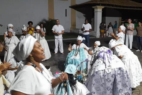 Salvador: Candomblé Ceremony Tour with Local Guide