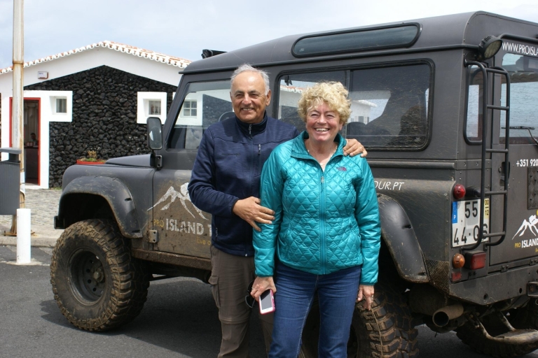 Terceira Island: 4x4 Land Rover Tour met traditionele lunchPrivérondleiding