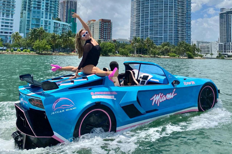 Una scarica di adrenalina a Miami: Esperienza privata unica di JetCar1 adulto senza gas e tasse di navigazione