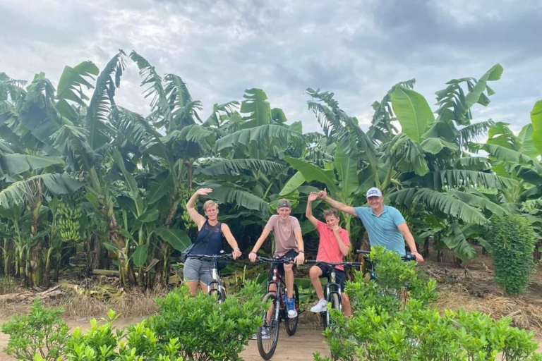Fahrrad-/Motorradtour durch versteckte Juwelen und Bananeninsel