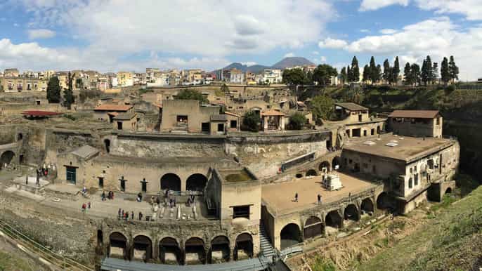 nápoles herculaneum skiptheline private guided tour