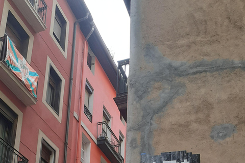 Bilbao: Following Space Invader