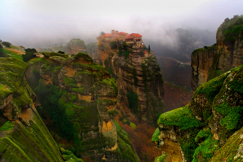 Desde Salónica: Excursión de un día en grupo reducido a Meteora