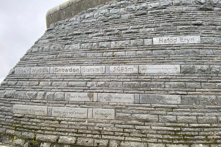 Cardiff: Private Snowdonia National Park Day Voyage