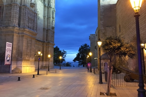 Altstadt von Palma: Tour & Verkostungen bei SonnenuntergangTour auf Deutsch