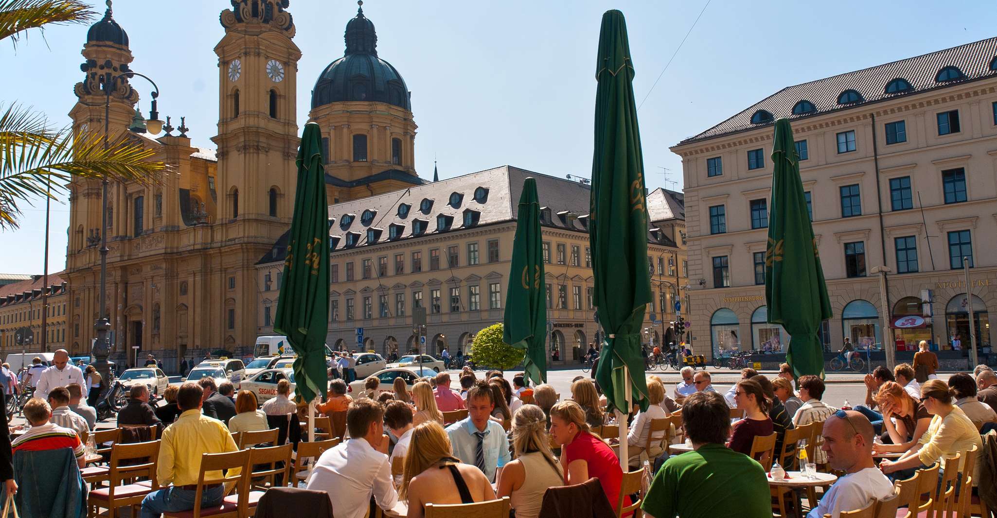 Discover Munich 2-Hour Small Group Walking Tour photo 4