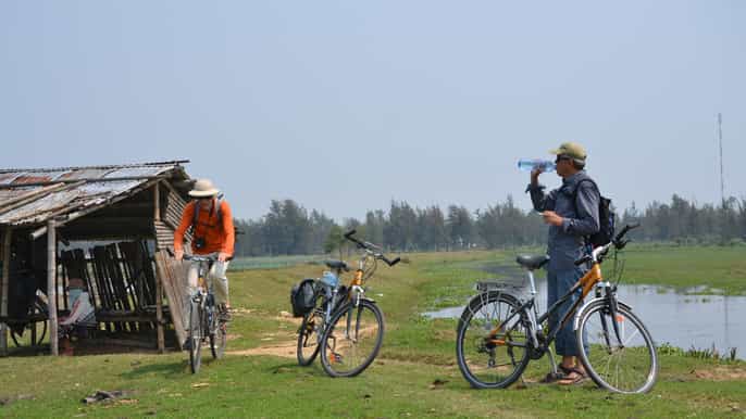 hoi an countryside 23kilometer smallgroup bicycle tour