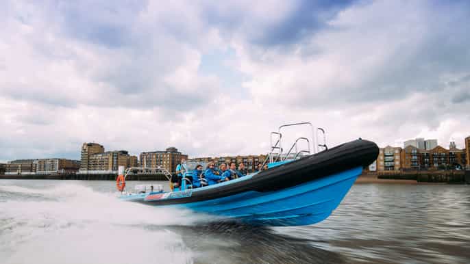 50minute river thames speedboat ride