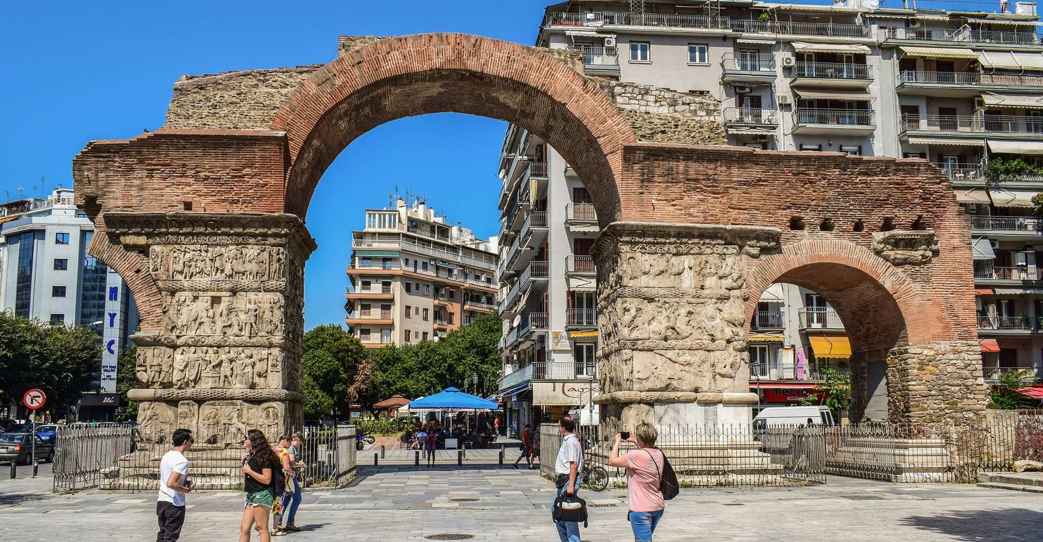 Thessaloniki City Tour and Archaeological Museum