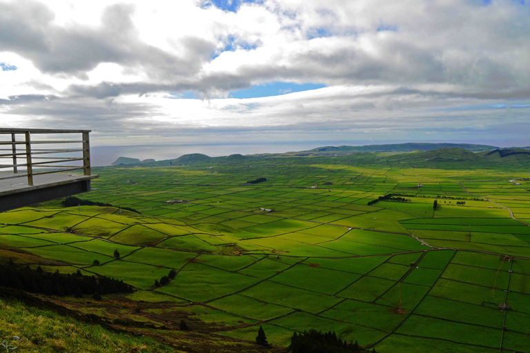 Eiland Terceira: Grotten en Kraters Tour