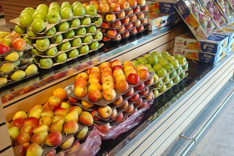 Muscat: Visit Sinaw Market, Izki Village, & Jarnan Cave Tour