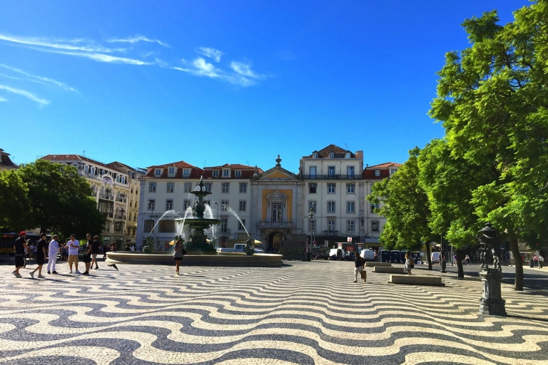 Lisboa: Pequeño Grupo escénico por la ciudad en monovolumen
