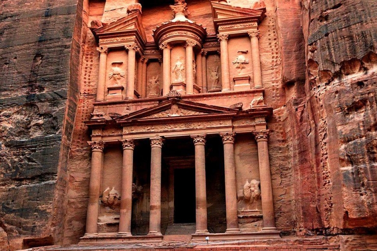 Petra: tour privado de día completo desde Amán