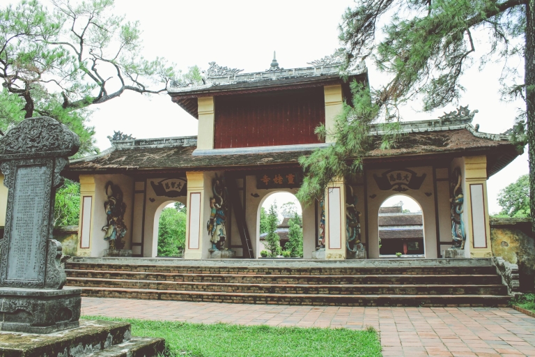 Visite du patrimoine de Hue: journée complète au départ de Hoi AnVisite de groupe (max 15 personnes/groupe)