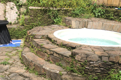 Minca: Sound Bath and Jacuzzi Experience