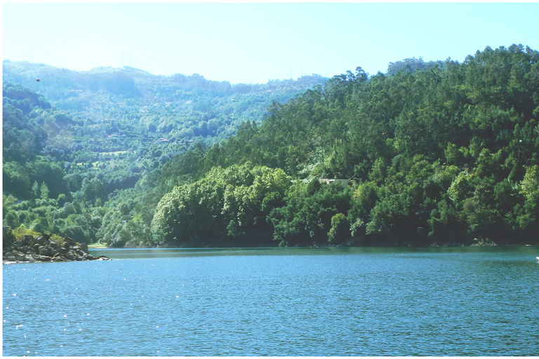 Porto: Peneda-Gerês National Park Tour with Kayaking & Lunch
