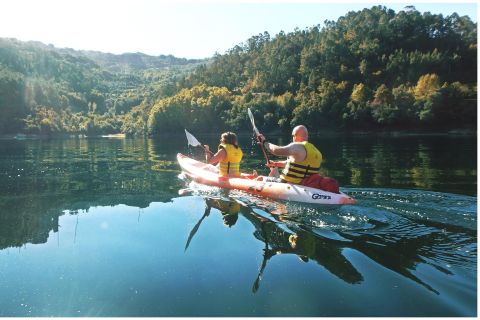 Parco Peneda-Gerês: kayak e trekking alle cascate e pranzo